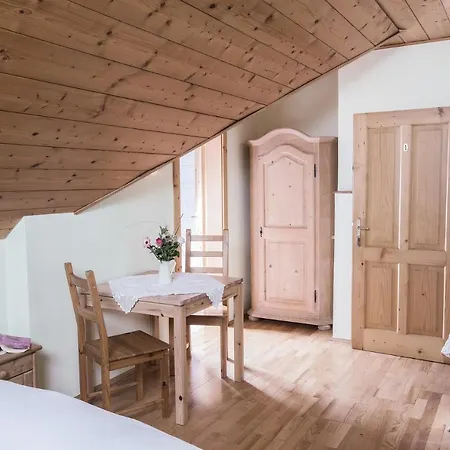 Landhof Lazarus Mini-hôtel 2*