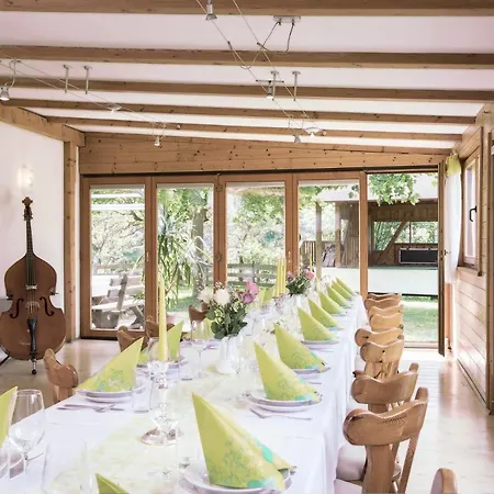 Mini-hôtel Landhof Lazarus 2*