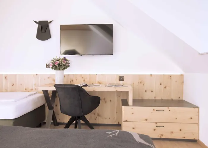 Landhof Lazarus Herberg 2*